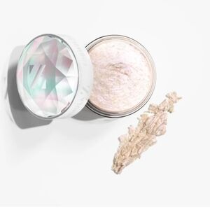 Swatched! Formula Z Amaze Glaze Universal Jelly Highlighter - Into Orbit